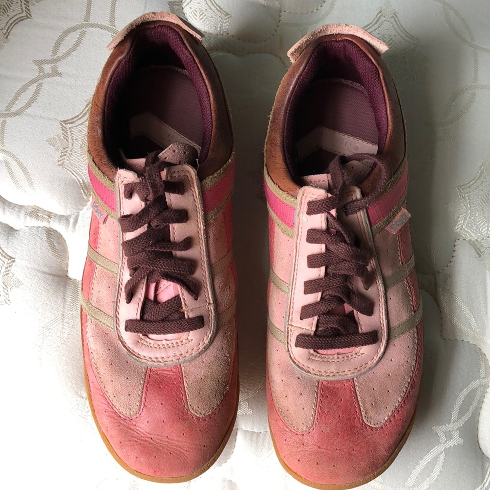 Women’s Pony Sneakers